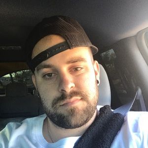 Meet your Posher, Aaron